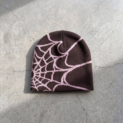 Gorro de punto con diseño de telaraña