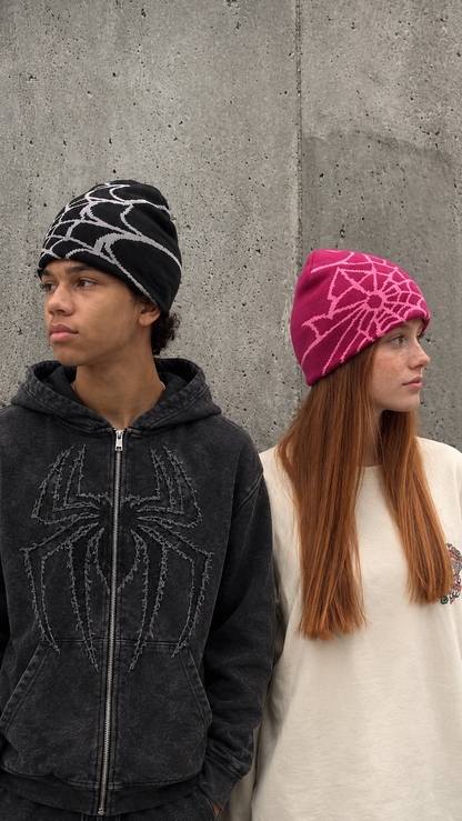 Gorro de punto con diseño de telaraña